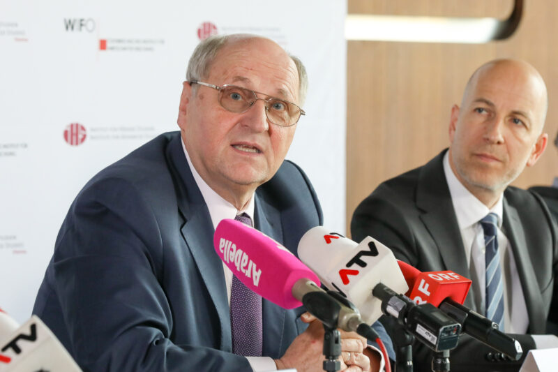 Abschwächung der Weltkonjunktur dämpft Wachstum in Österreich