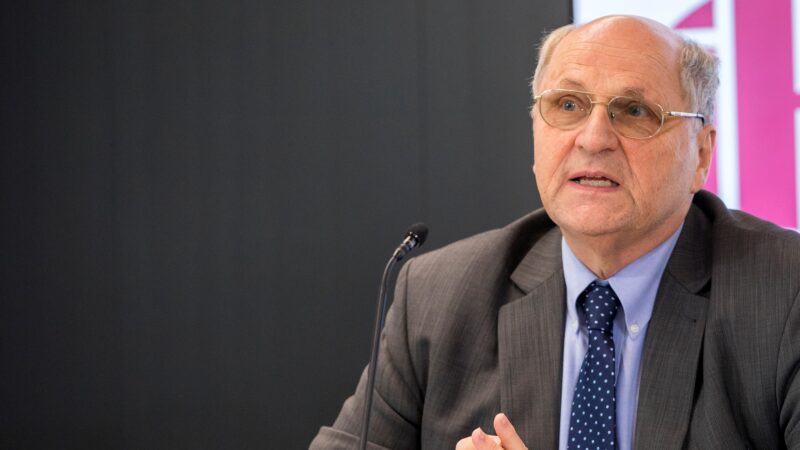 Tiefe, jedoch kurze Rezession in Österreich