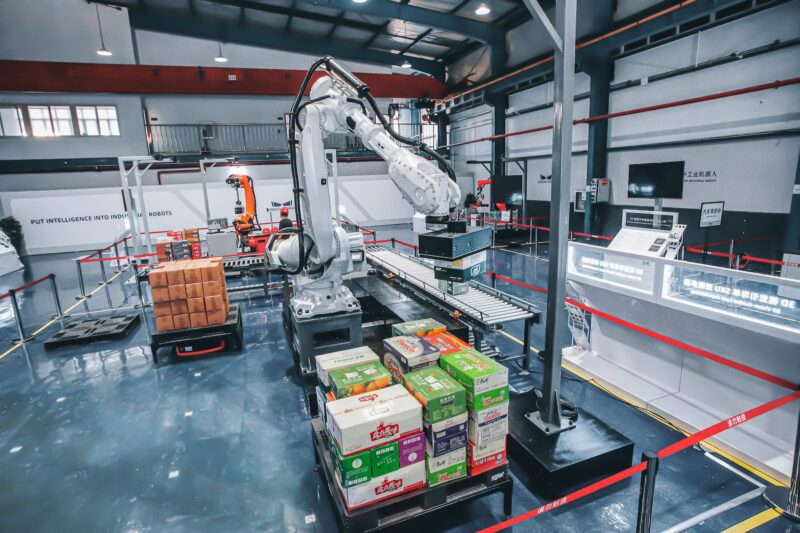 Knowledge Flows in Global Supply Chains