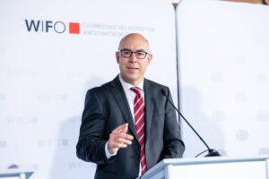 Hohe Verunsicherung hält Österreichs Wirtschaft in der Stagnation