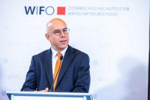 Österreich steckt im dritten Rezessionsjahr