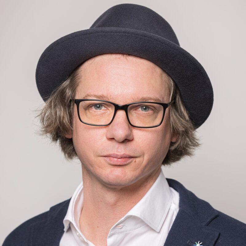 Univ.-Prof. MMag. Dr. Harald Oberhofer