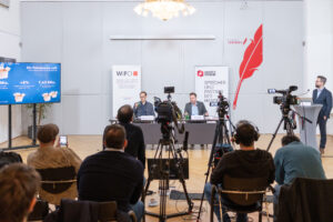 Christmas Business in Retail Trade in 2025 Slightly Above Previous Year's Level