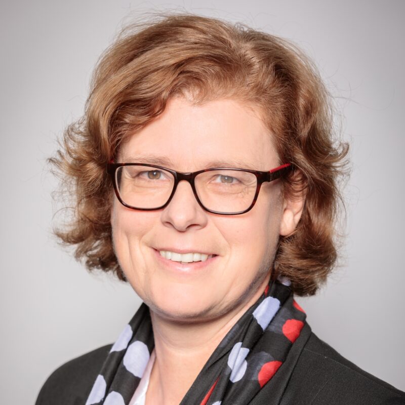 Mag. Dr. Yvonne  Wolfmayr