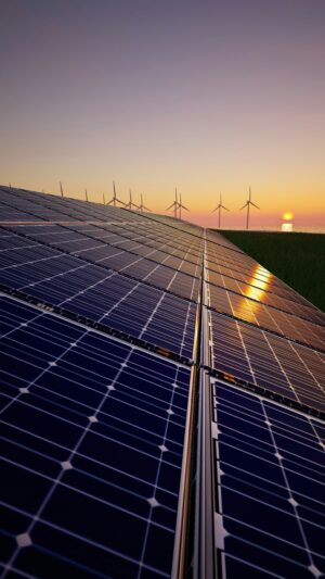 Führt die ökologische Transformation zu einer Deindustrialisierung?