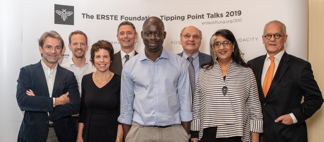 Boris Marte (ERSTE Foundation), Nikolaus Griller (Young Industry Vienna/Junge Industrie Wien), Verena Ringler (Curator, ERSTE Foundation), Sergiu Cristian Manea (Banca Comerciala Romana), Felwine Sarr (Gaston Berger University in Saint-Louis, Senegal), Christoph Badelt (WIFO), Shalini Randeria (Institute for Human Sciences), Ivan Vejvoda (Moderator) © Jacqueline Godany/APA-Fotoservice